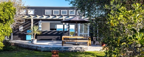 Driftwood Beach House Driftwood Beach House