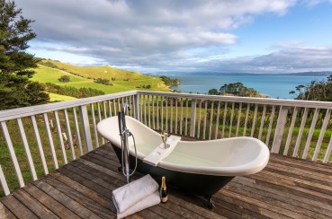 Bachcare | Waiheke.co.nz